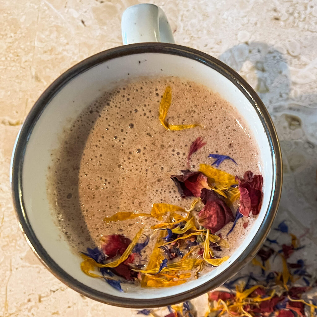 maak je eigen gezonde slaapmutsje met dit moon milk recept